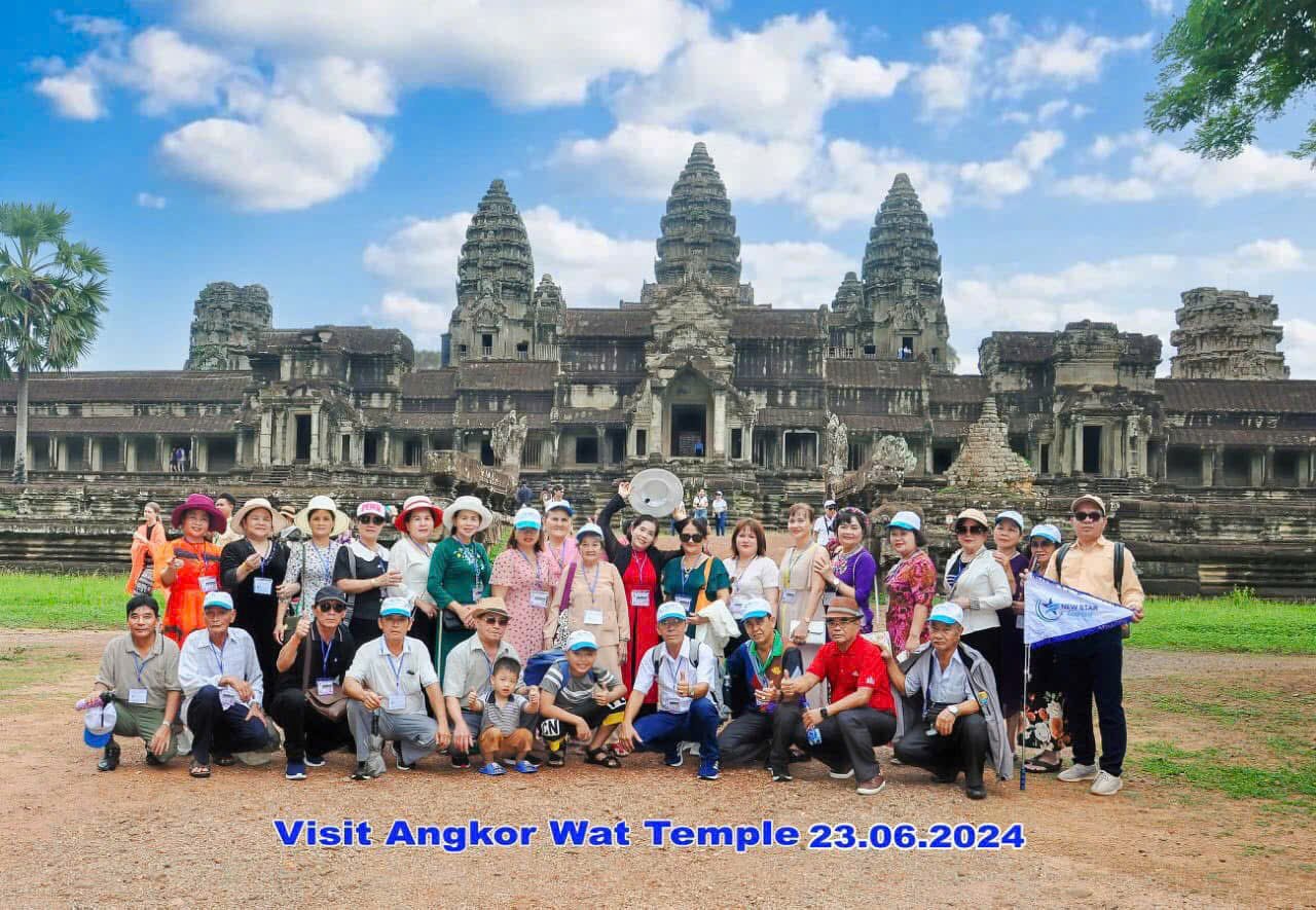 Khoảnh khắc tour New Star Tourism