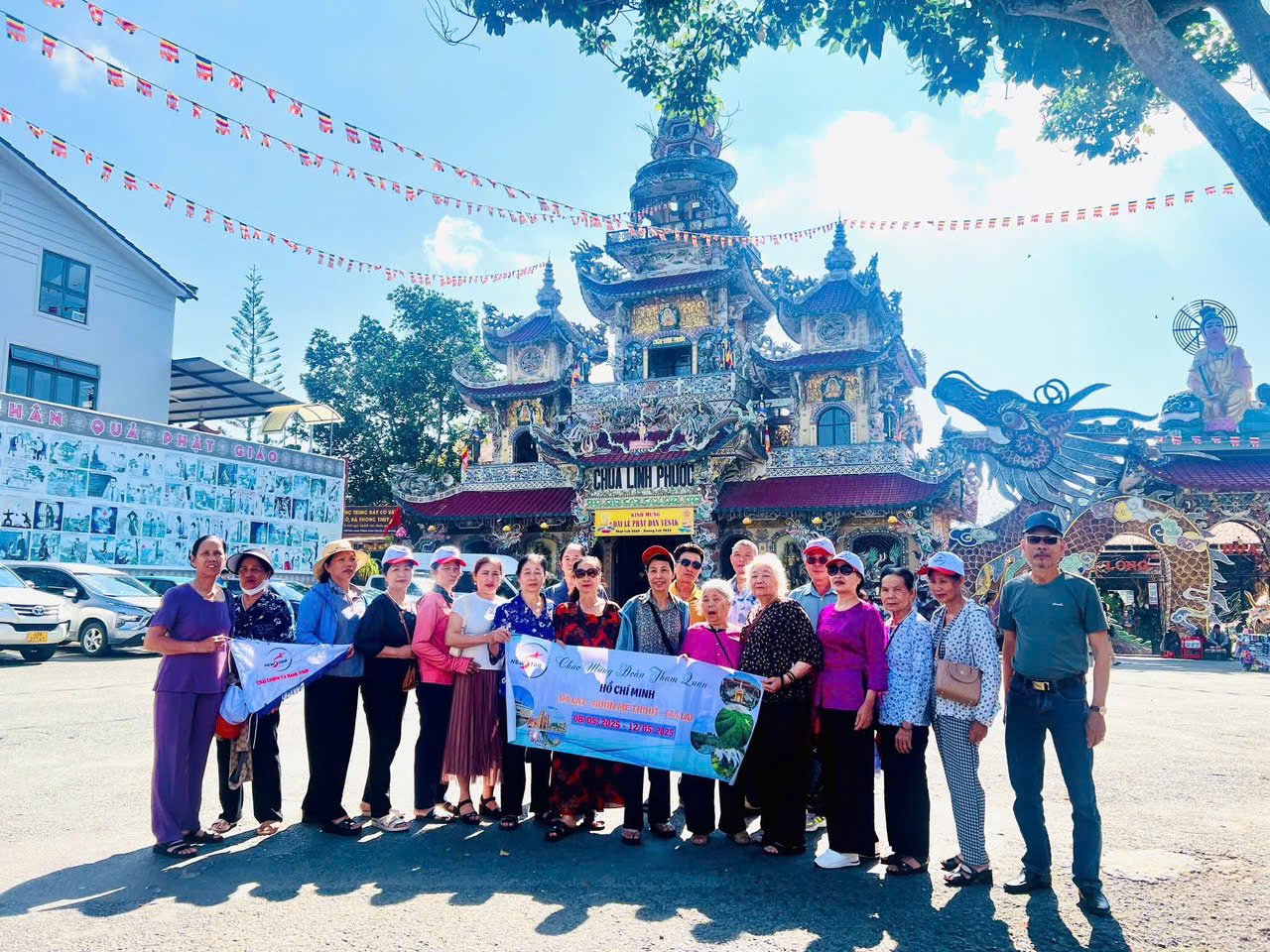 Khoảnh khắc tour New Star Tourism