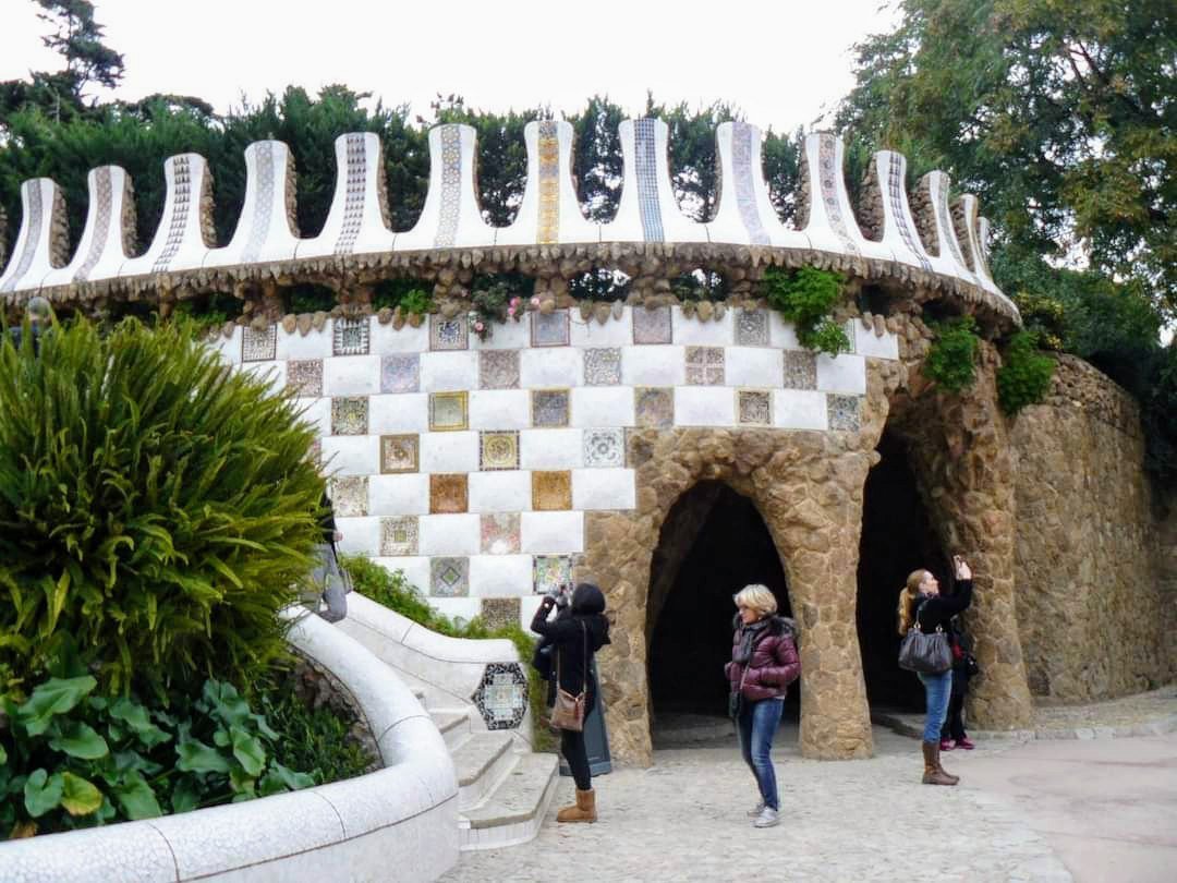 Quảng trường và cảnh đêm Barcelona